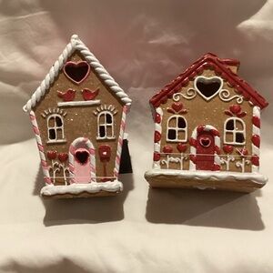 LED Valentines Day Gingerbread Houses - Set of 2